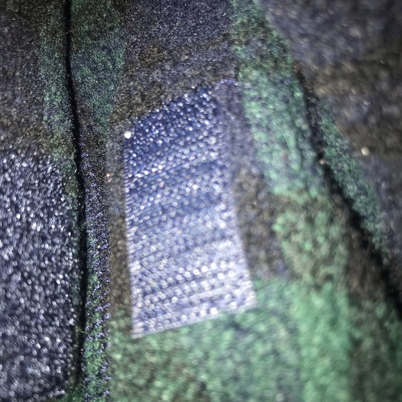 NWOT. Tommy Hilfiger Men’s Golf Jacket. 1/2 Zip. Navy/Green Plaid that is muted - Picture 7 of 9